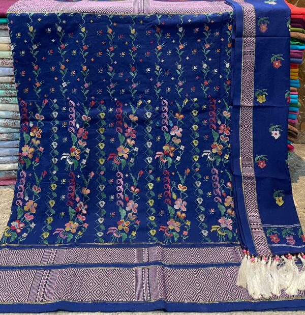 3800 2 Garo Dakmanda for Women | 2-Piece | With Chuni