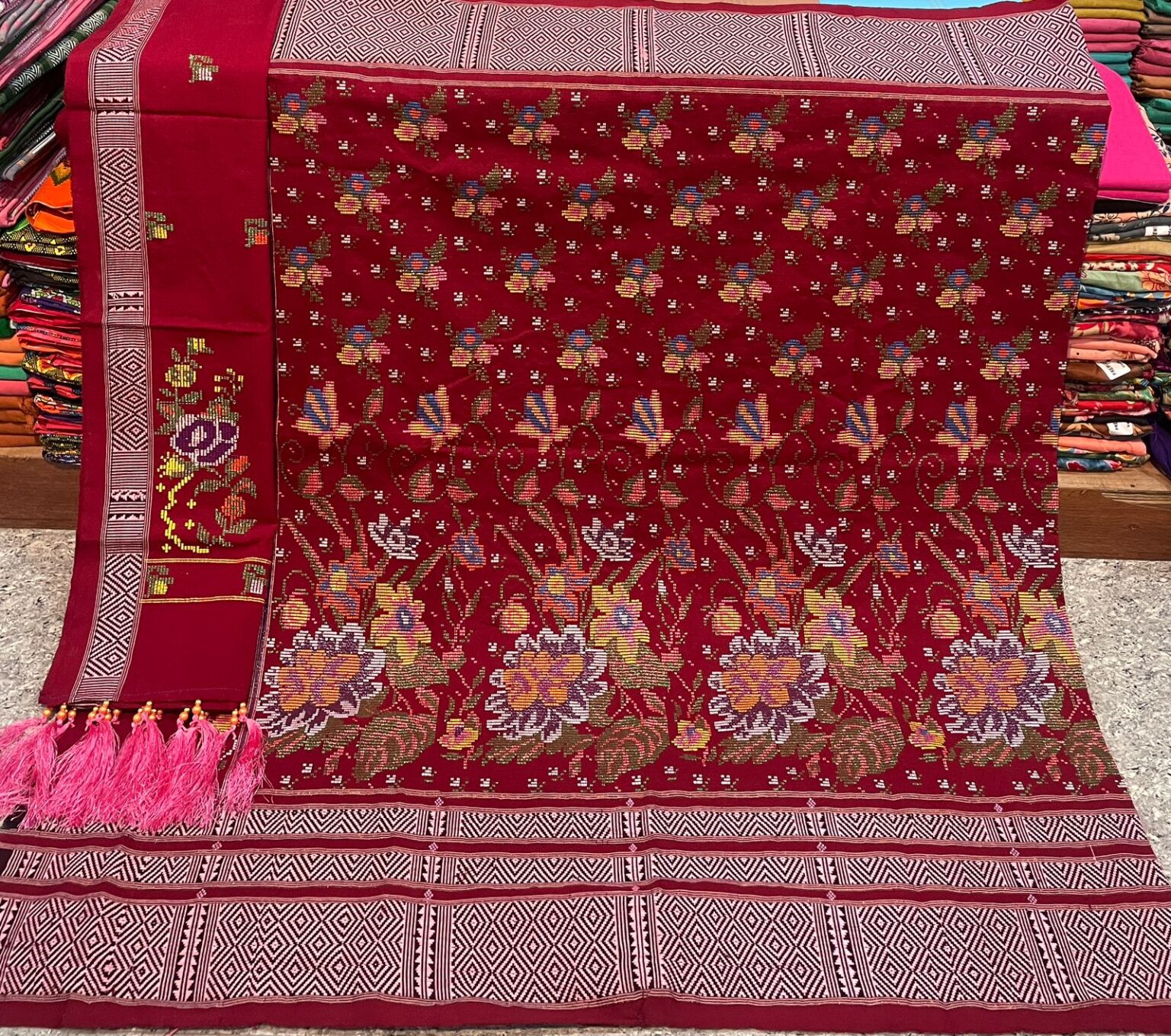 Dakmanda with Chuni for Women traditional wraparound