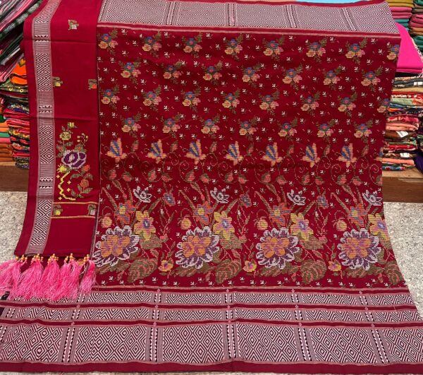 WhatsApp Image 2026-02-15 at 9.19.22 PM (1) Dakmanda with Chuni for Women