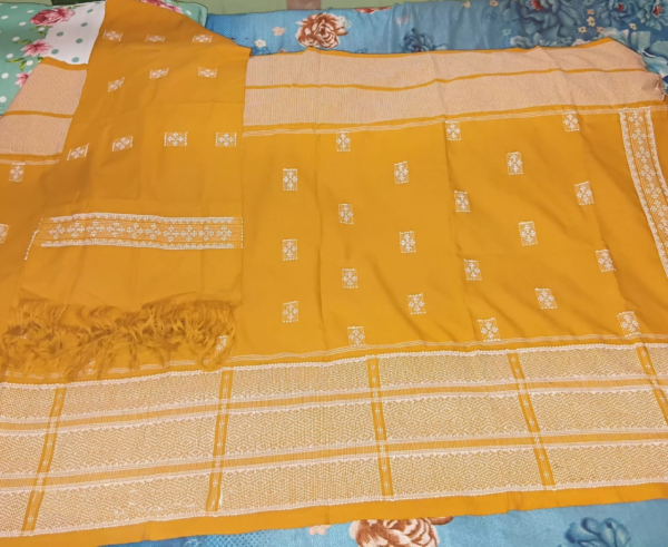 qq Loin Loom Traditional Reshmi Mustard Yellow Dakmanda with Chuni